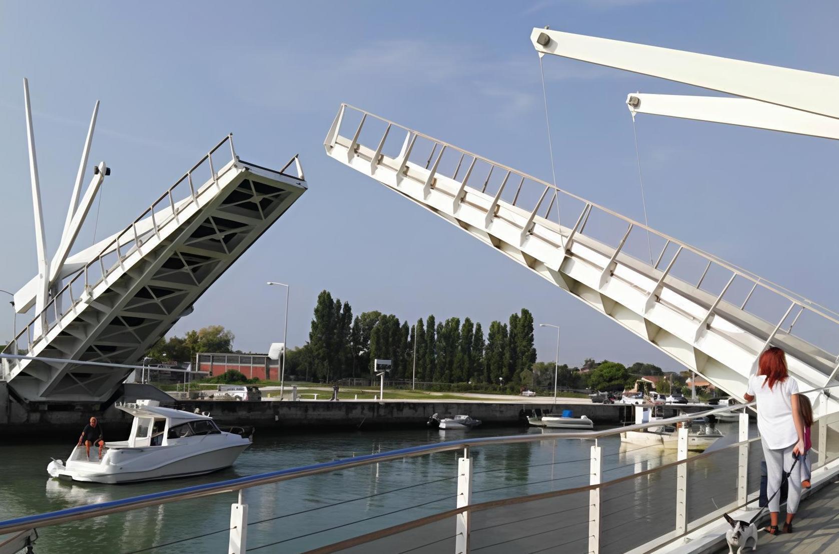 Ponte mobile
